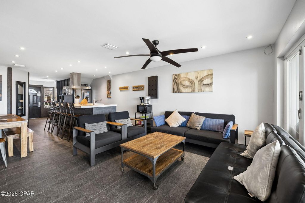 Image 15 of property listing at 17307 Front Beach Road 2, Panama City Beach, FL 32413