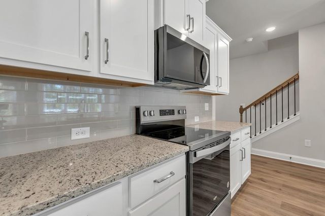 1514 Thurcroft Lane, Lawrenceville, GA 30043