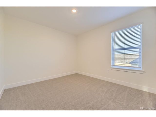 5560 Callaway Garden Dr, Elizabeth, CO 80107