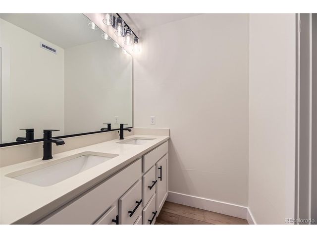 5560 Callaway Garden Dr, Elizabeth, CO 80107