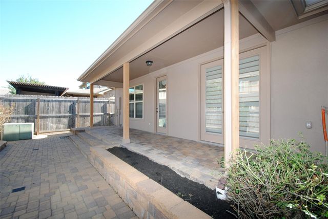 9022 Centennial Drive, Conroe, TX 77384