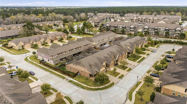 9022 Centennial Drive, Conroe, TX 77384