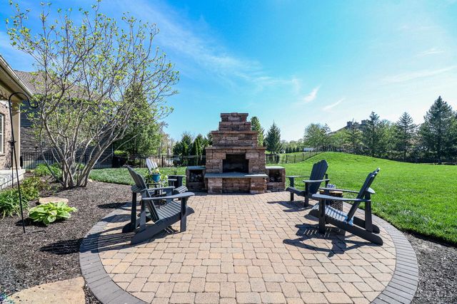 4966 Whispering Creek Ct, Hamilton Twp, OH 45039