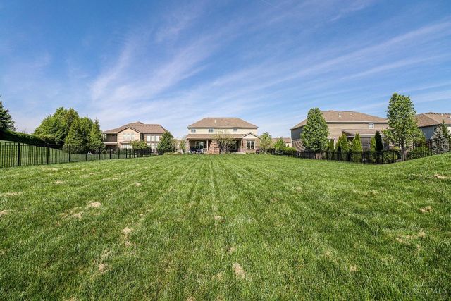 4966 Whispering Creek Ct, Hamilton Twp, OH 45039