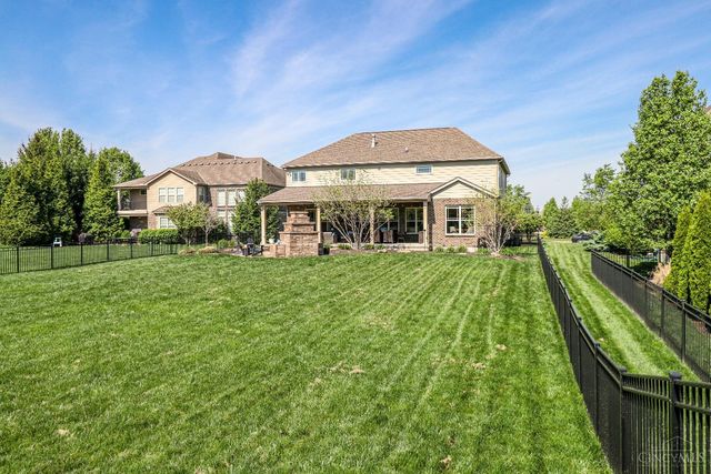 4966 Whispering Creek Ct, Hamilton Twp, OH 45039