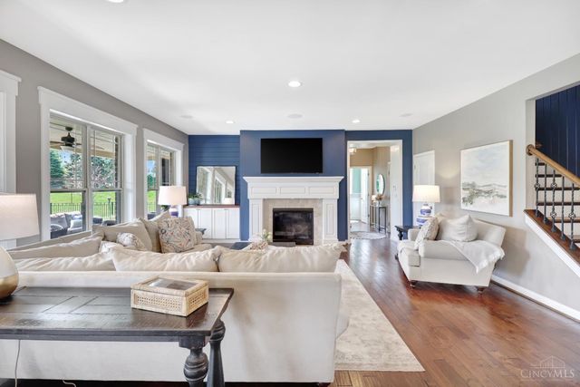 4966 Whispering Creek Ct, Hamilton Twp, OH 45039