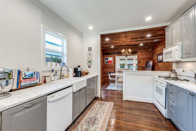 2515 Abrams Road, Dallas, TX 75214