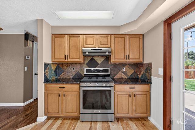 9622 W Delaware St, Boise, ID 83709