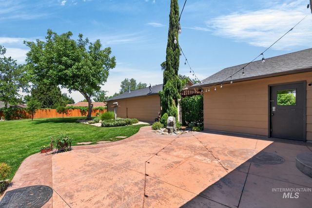 9622 W Delaware St, Boise, ID 83709