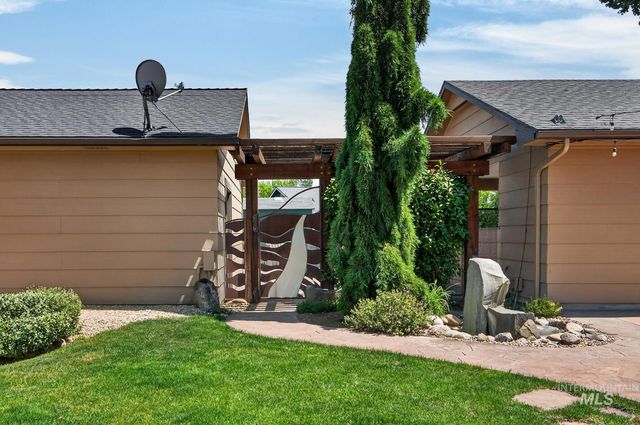 9622 W Delaware St, Boise, ID 83709