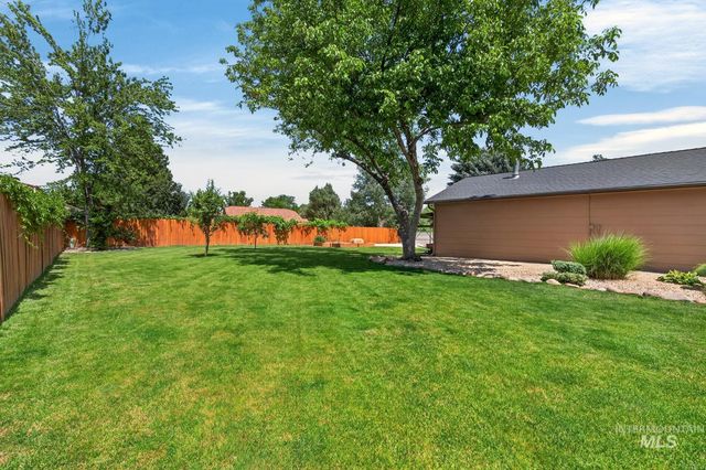 9622 W Delaware St, Boise, ID 83709