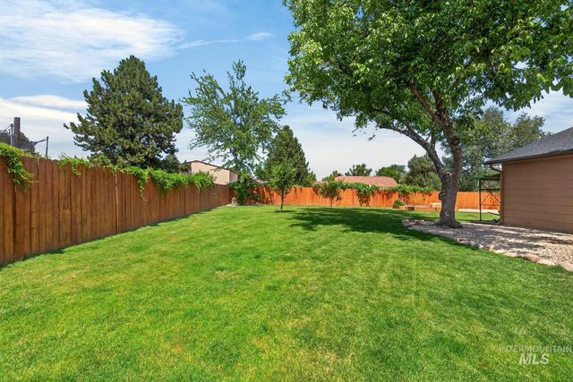9622 W Delaware St, Boise, ID 83709