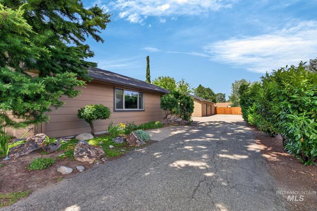 9622 W Delaware St, Boise, ID 83709
