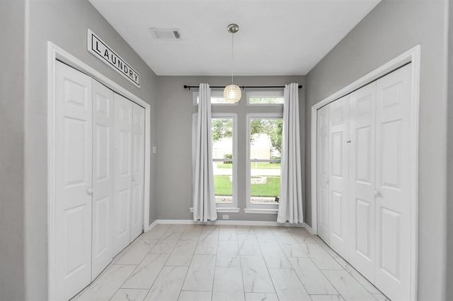 11027 Collingswood Drive, La Porte, TX 77571
