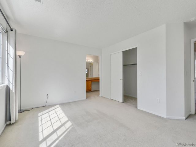 19355 E 58th Dr, Aurora, CO 80019
