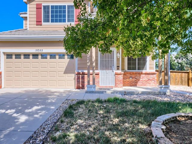19355 E 58th Dr, Aurora, CO 80019