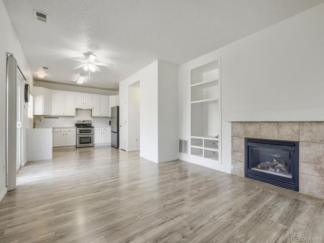 19355 E 58th Dr, Aurora, CO 80019