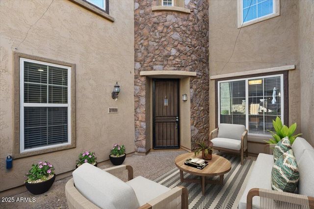 21809 N 39TH Street, Phoenix, AZ 85050