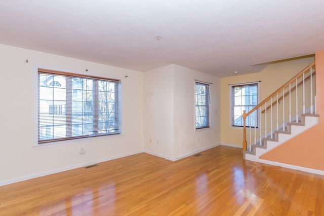 100 Nutting Road D1, Westford, MA 01886