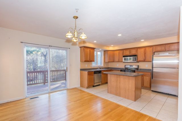 100 Nutting Road D1, Westford, MA 01886