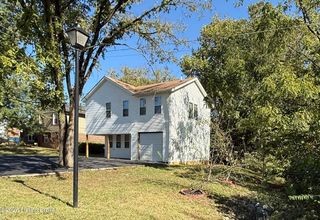 6652 Ashbrooke Dr, Pewee Valley, KY 40056