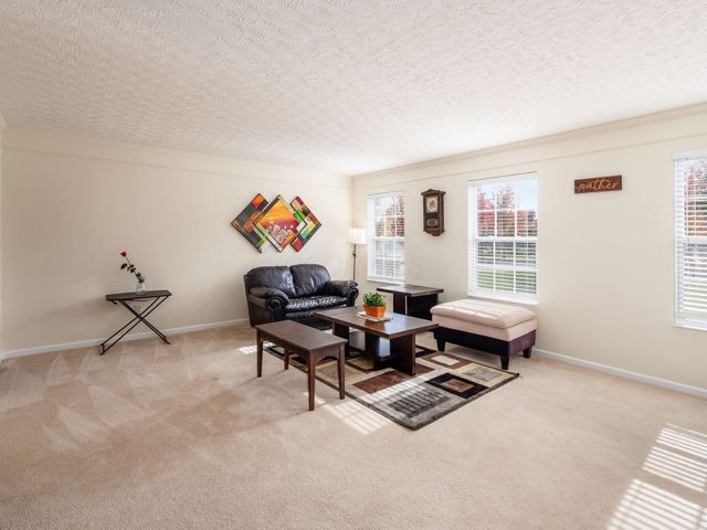 210 Pinecrest Drive, Delaware, OH 43015