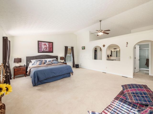 210 Pinecrest Drive, Delaware, OH 43015