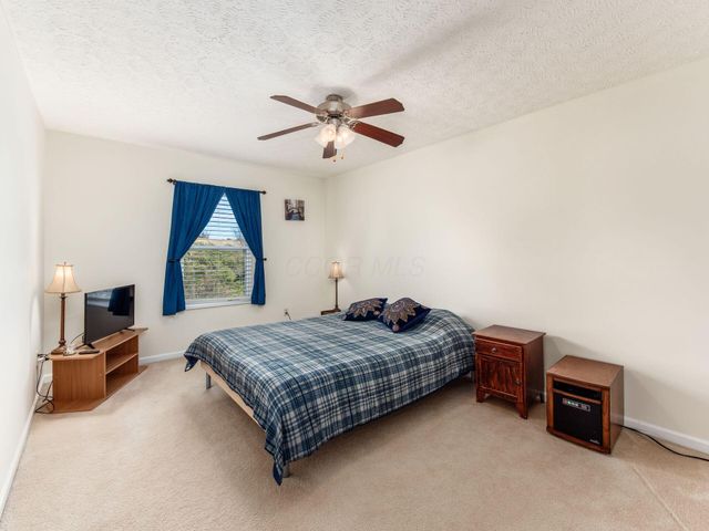 210 Pinecrest Drive, Delaware, OH 43015