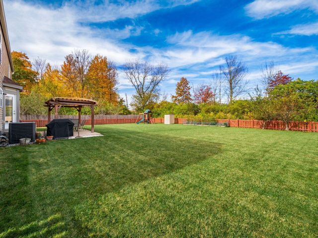 210 Pinecrest Drive, Delaware, OH 43015