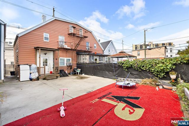 1110 61st Street, North Bergen, NJ 07047