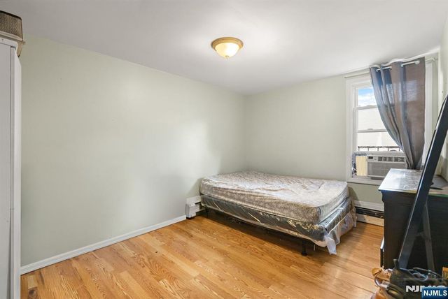 1110 61st Street, North Bergen, NJ 07047