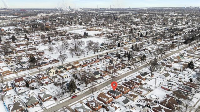 15219 University Street, Allen Park, MI 48101