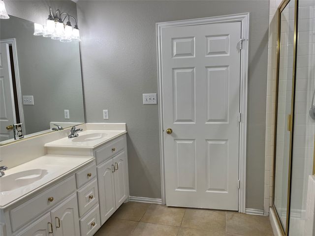 2305 Hickory Leaf Lane, Flower Mound, TX 75022