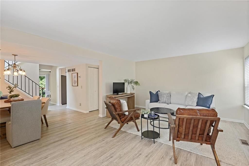 2117 Bucktrout Place, Dunwoody, GA 30338