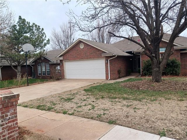 1019 Pruett Drive, Edmond, OK 73003