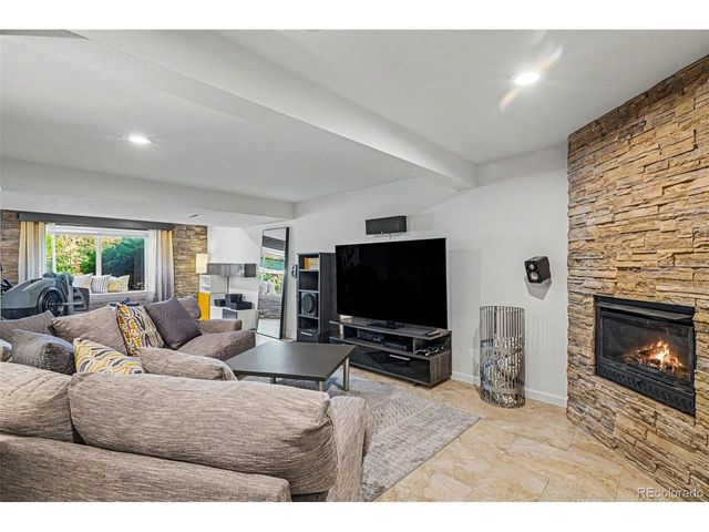9690 S Dover Way, Littleton, CO 80127