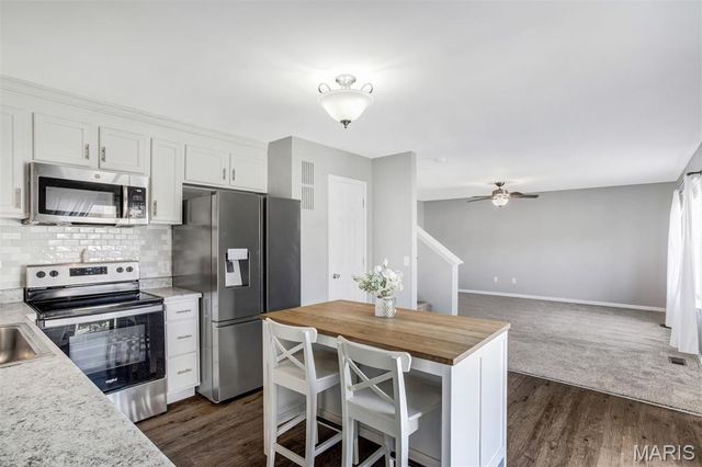 111 Downing Street, House Springs, MO 63051