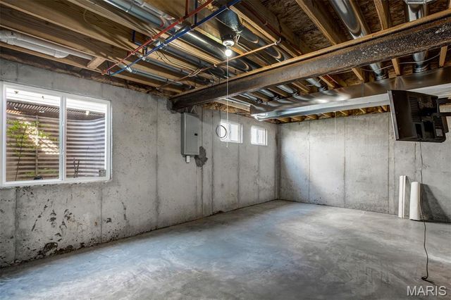 111 Downing Street, House Springs, MO 63051