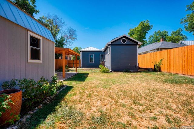 925 Lamar, San Antonio, TX 78202