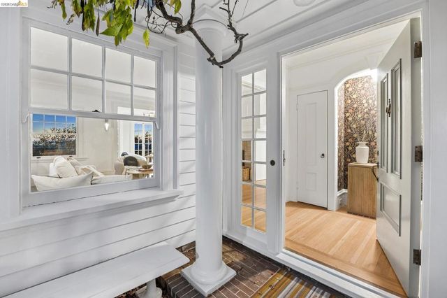 865 Contra Costa Ave, Berkeley, CA 94707