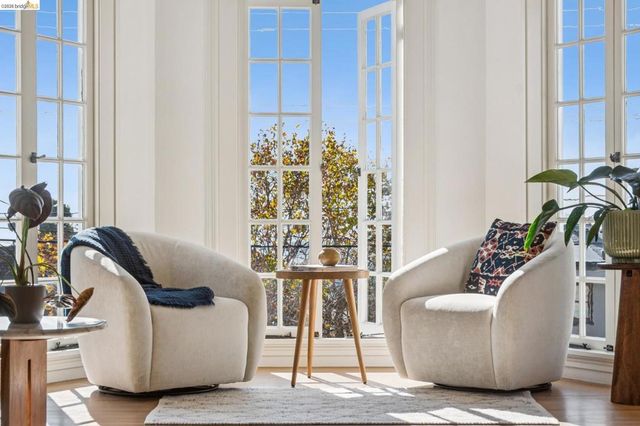 865 Contra Costa Ave, Berkeley, CA 94707