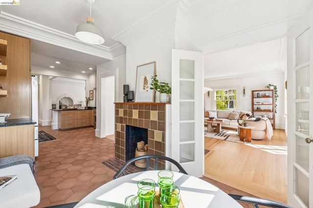 865 Contra Costa Ave, Berkeley, CA 94707