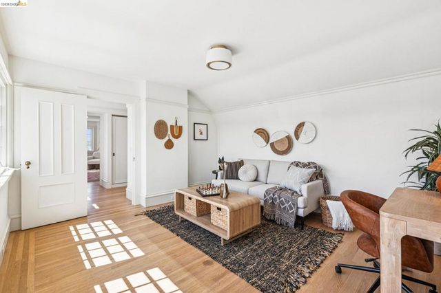 865 Contra Costa Ave, Berkeley, CA 94707