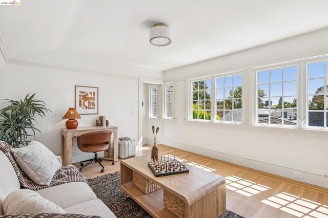 865 Contra Costa Ave, Berkeley, CA 94707