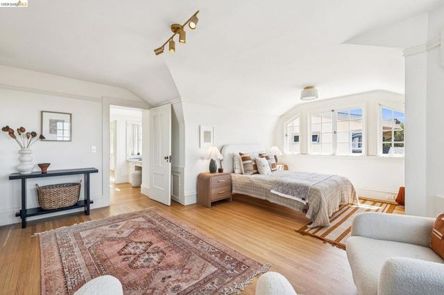865 Contra Costa Ave, Berkeley, CA 94707