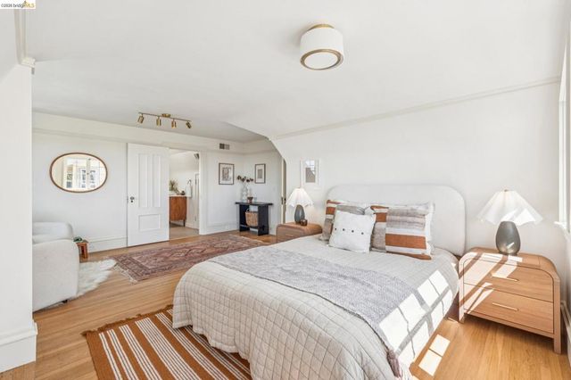 865 Contra Costa Ave, Berkeley, CA 94707
