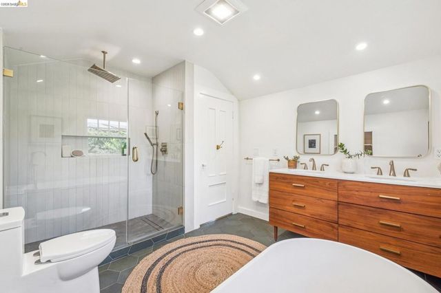 865 Contra Costa Ave, Berkeley, CA 94707