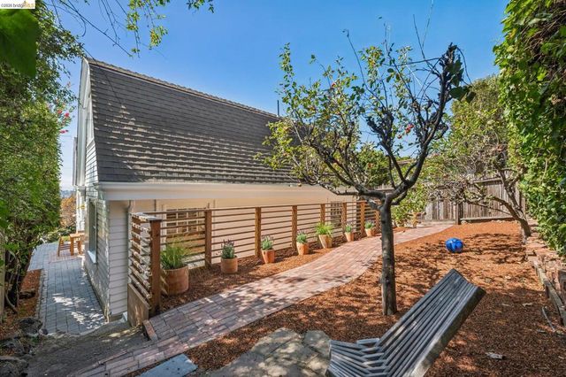 865 Contra Costa Ave, Berkeley, CA 94707