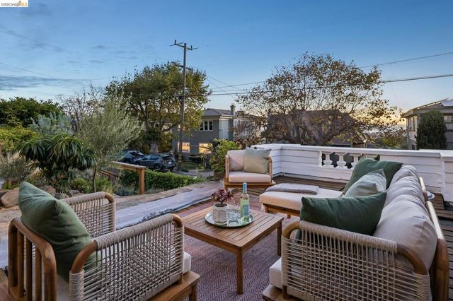 865 Contra Costa Ave, Berkeley, CA 94707