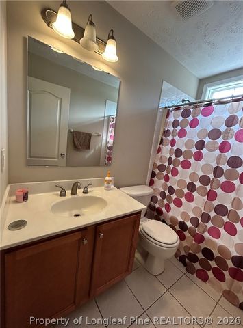 889 Louisiana Drive, Raeford, NC 28376